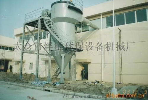 Zciii型回轉(zhuǎn)反吹扁袋除塵器 高效除塵技術(shù)的先進裝備制造